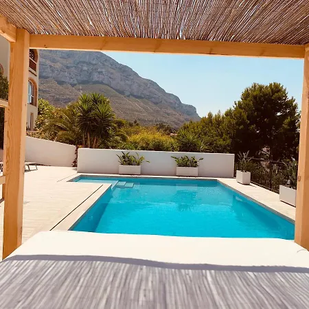 Magic Dream Seaview With 2 Pools, Bbq, Airco, Wifi