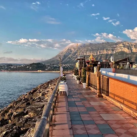 别墅 Magic Dream Seaview With 2 Pools, Bbq, Airco, Wifi 德尼亚