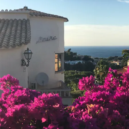 Magic Dream Seaview With 2 Pools, Bbq, Airco, Wifi