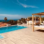 Magic Dream Seaview With 2 Pools, Bbq, Airco, Wifi Willa