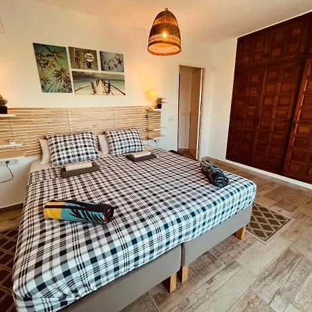 Magic Dream Seaview With 2 Pools, Bbq, Airco, Wifi דניה