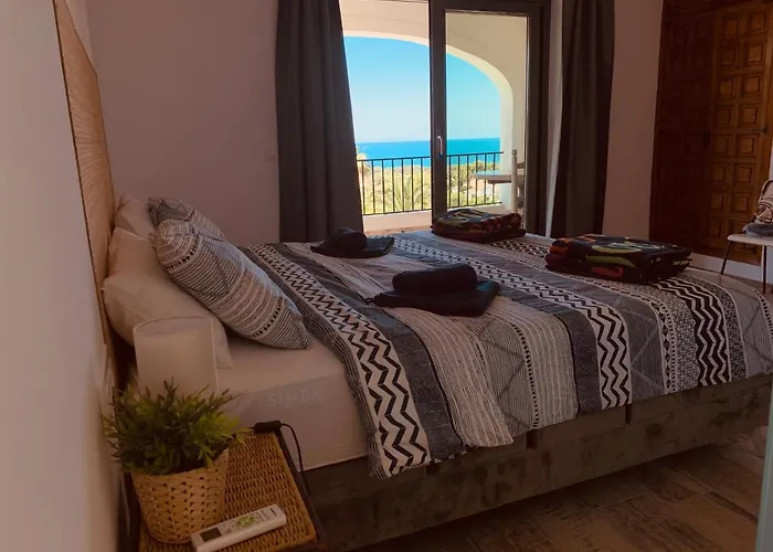 Magic Dream Seaview With 2 Pools, Bbq, Airco, Wifi
